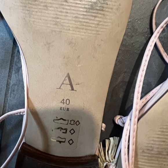 Anthropologie Jewel Embellished Tie Up Pink/Rose Raffia Square Toe Sandals Sz 40 - Picture 11 of 11